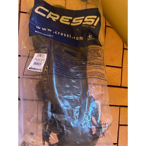 Cressi Palau SAF, Black, men’s size 6-8 snorkeling fins - Picture 6 of 7